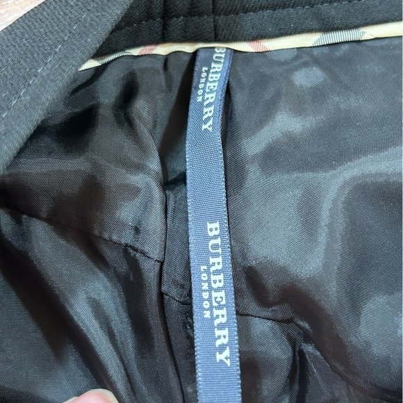 BURBERRY LONDON  SKIRT Sz EU 38 US 4 Black Straight Midi Above Knee Wool Blend - Picture 9 of 9